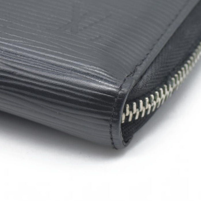 $965 Louis Vuitton 2018 Epi Leather Zippy Wallet