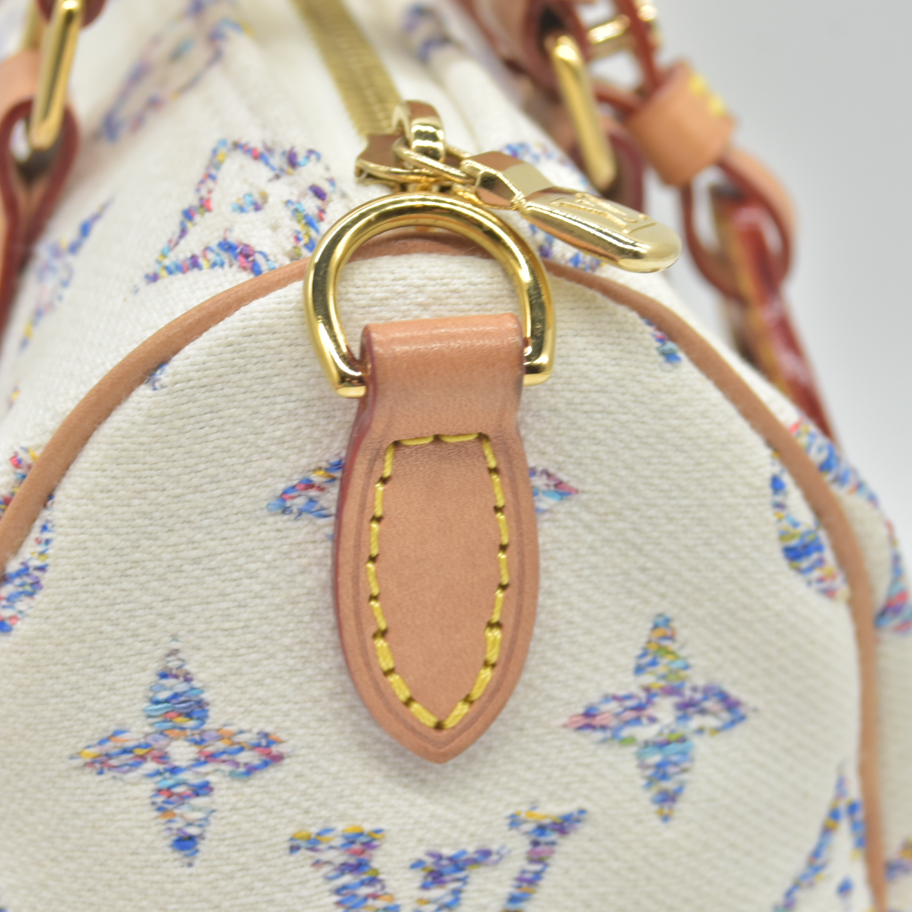 $2570 Louis Vuitton RFID Monogram Jacquard Fabric Speedy Bandouliere 20 Multicolor Beige