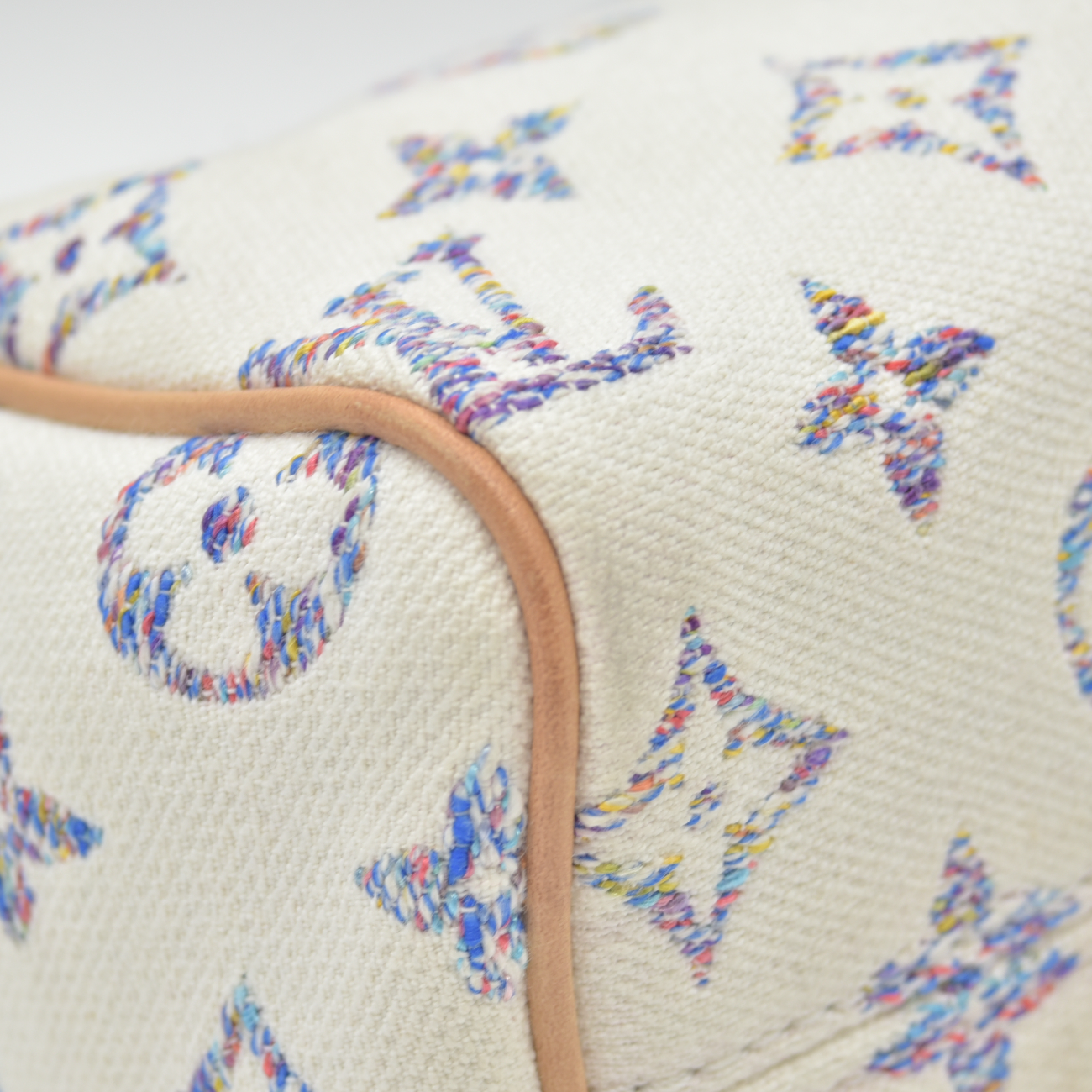$2570 Louis Vuitton RFID Monogram Jacquard Fabric Speedy Bandouliere 20 Multicolor Beige