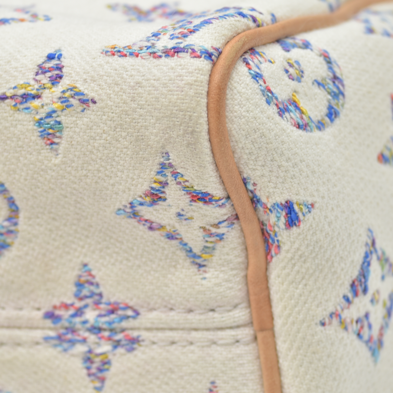 $2570 Louis Vuitton RFID Monogram Jacquard Fabric Speedy Bandouliere 20 Multicolor Beige