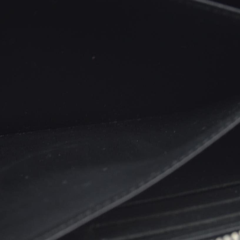 $965 Louis Vuitton 2018 Epi Leather Zippy Wallet