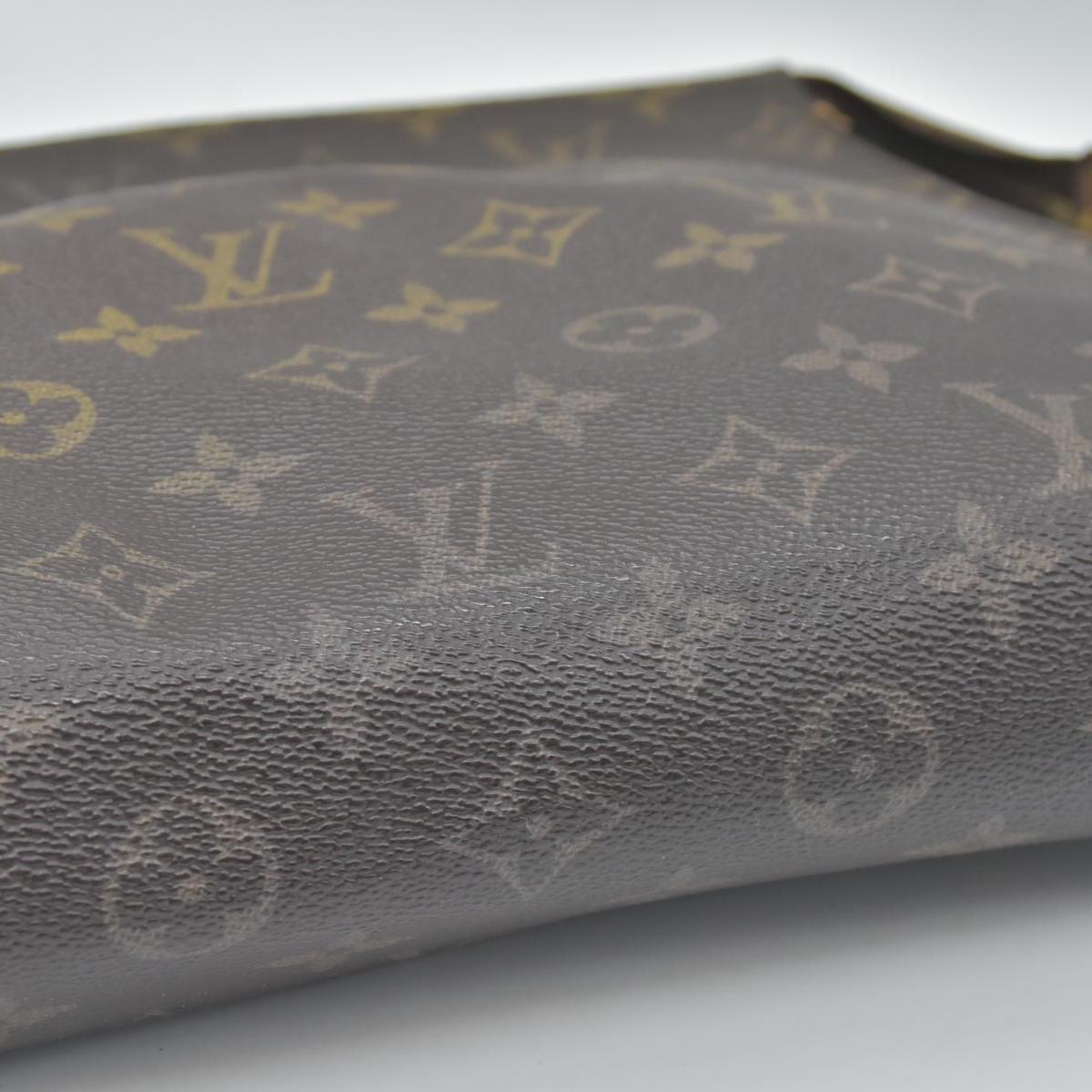 $1120 LOUIS VUITTON Monogram Toiletry 26 871TH
