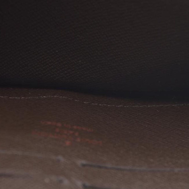 $865 Louis Vuitton  Damier Ebene Zippy Wallet CA3163