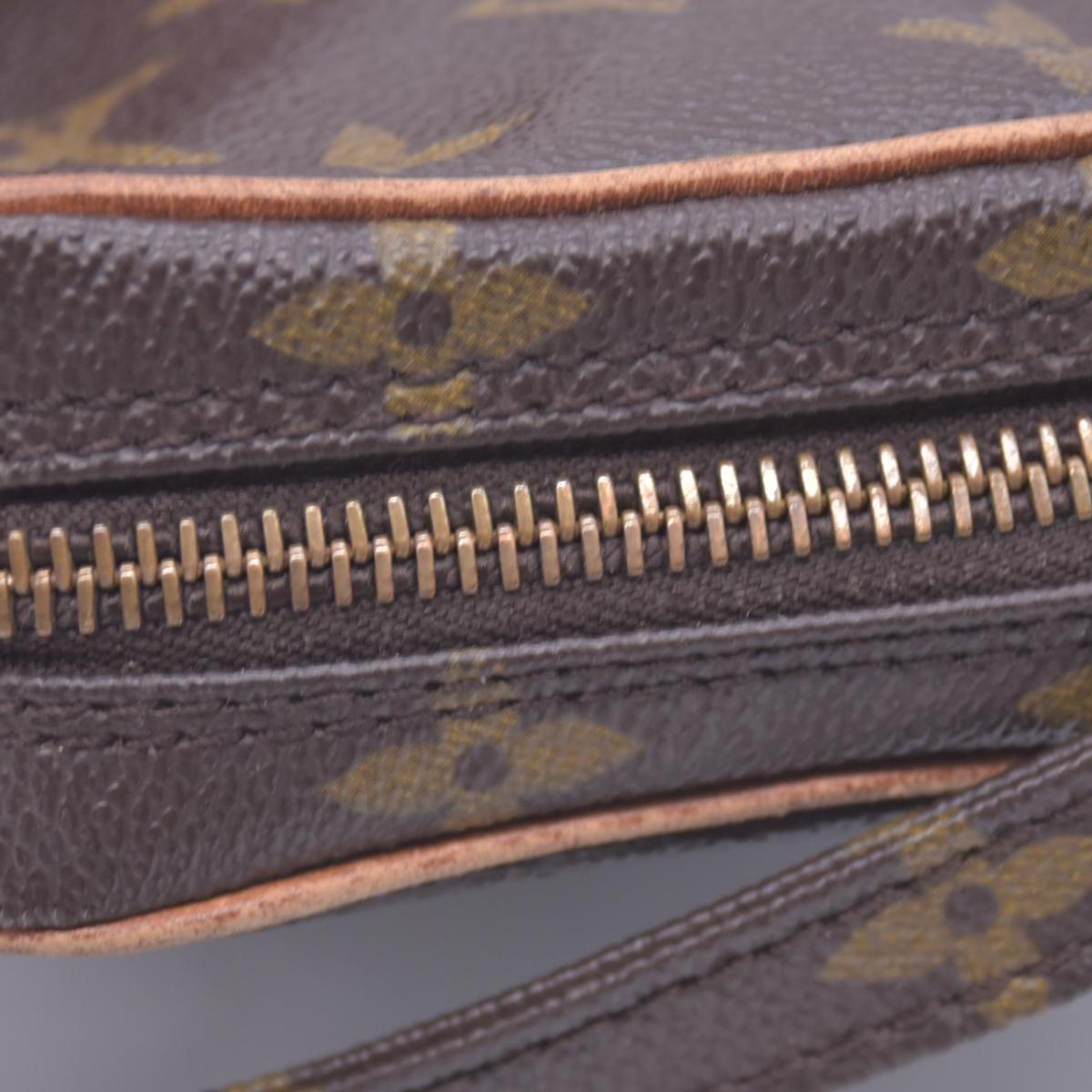$1210 Louis Vuitton Monogram Danube 15 CONSIGNMENT 10021001