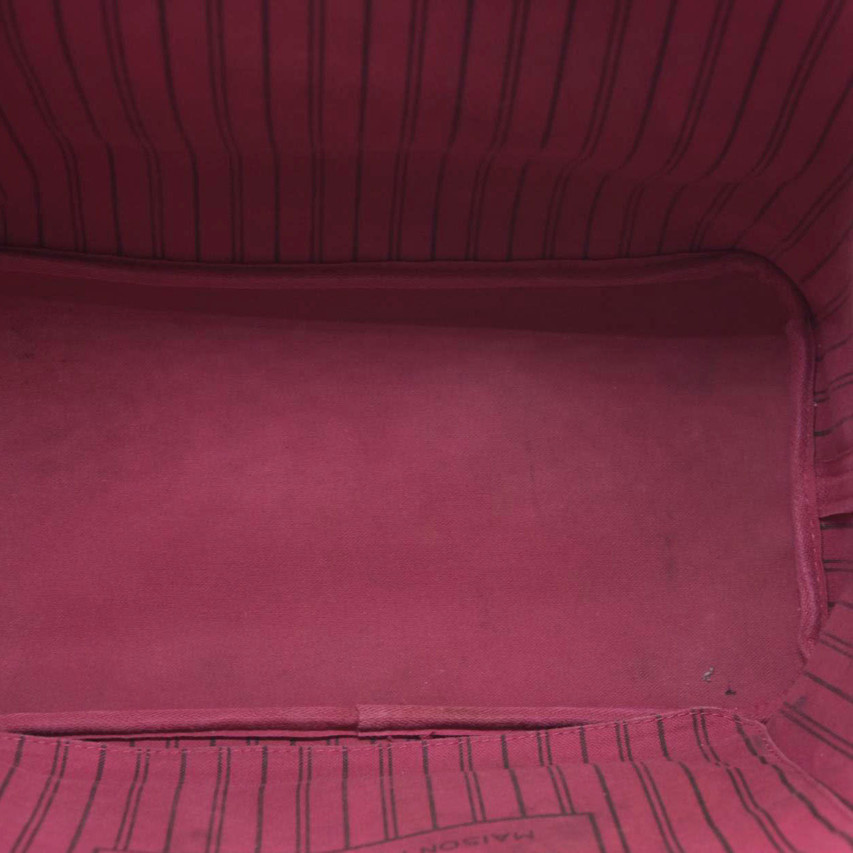 $2170 Louis Vuitton  Monogram Neo Neverfull MM Fuchsia AR5105