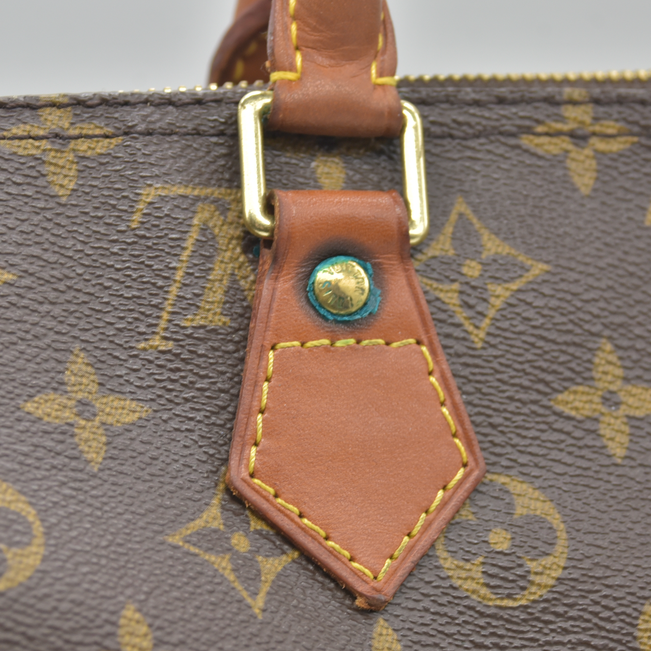 $1690 TH0044 2004 Louis Vuitton Monogram Speedy 40
