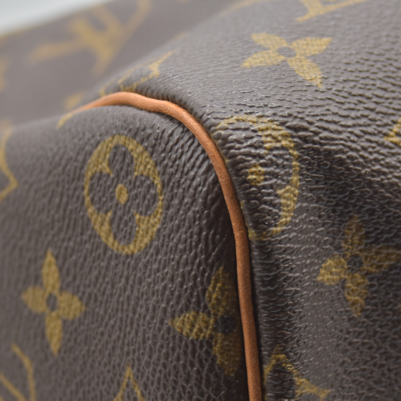 $1690 TH0044 2004 Louis Vuitton Monogram Speedy 40
