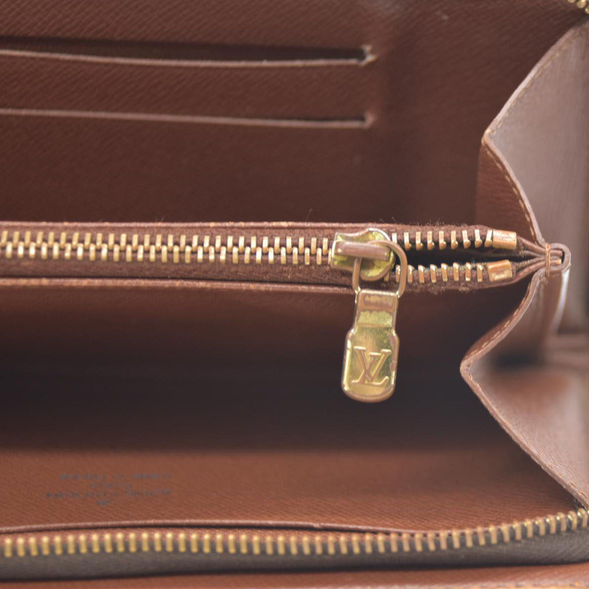 Louis Vuitton  Monogram Port Monnaie Zippy Wallet TH0090