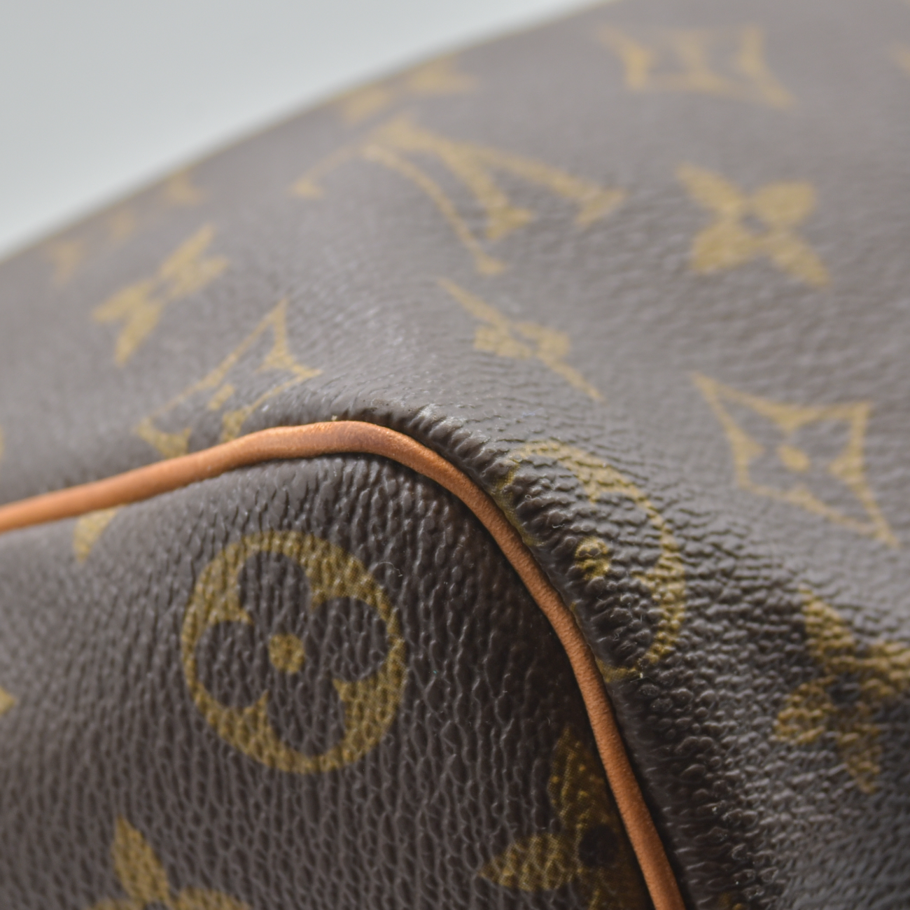 $1690 TH0044 2004 Louis Vuitton Monogram Speedy 40