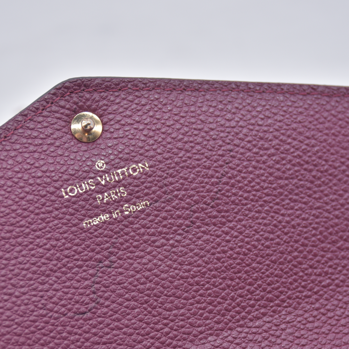 $1060 2016 Louis Vuitton Empreinte Sarah Wallet NM Burgundy CA4116