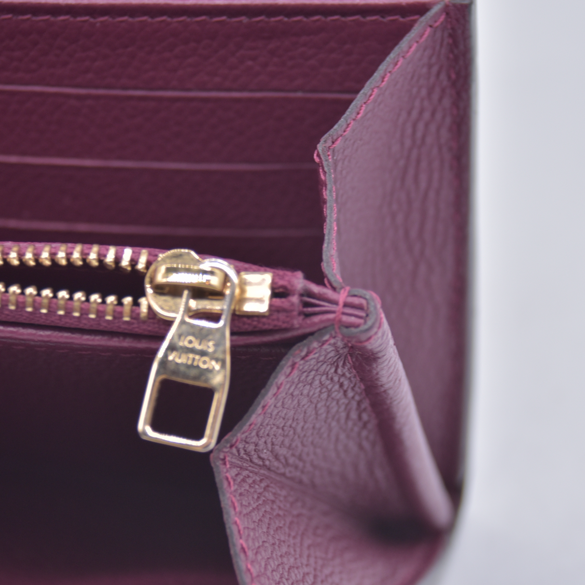 $1060 2016 Louis Vuitton Empreinte Sarah Wallet NM Burgundy CA4116