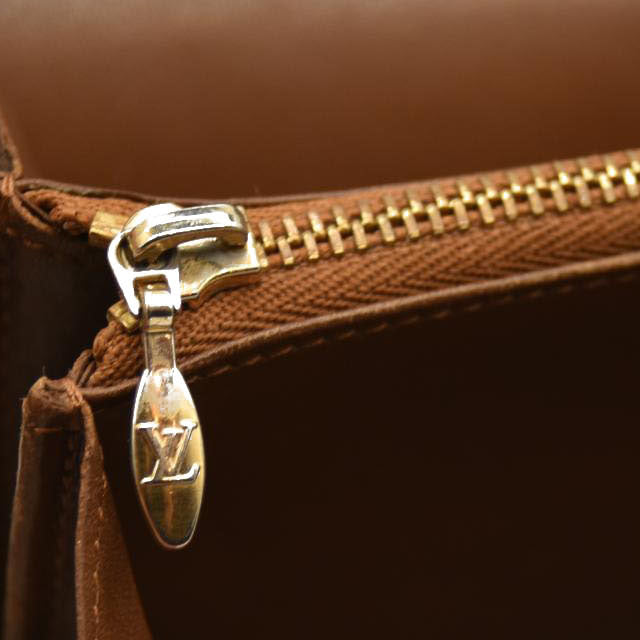 Louis Vuitton  Vernis Sarah Wallet Bronze TH0091