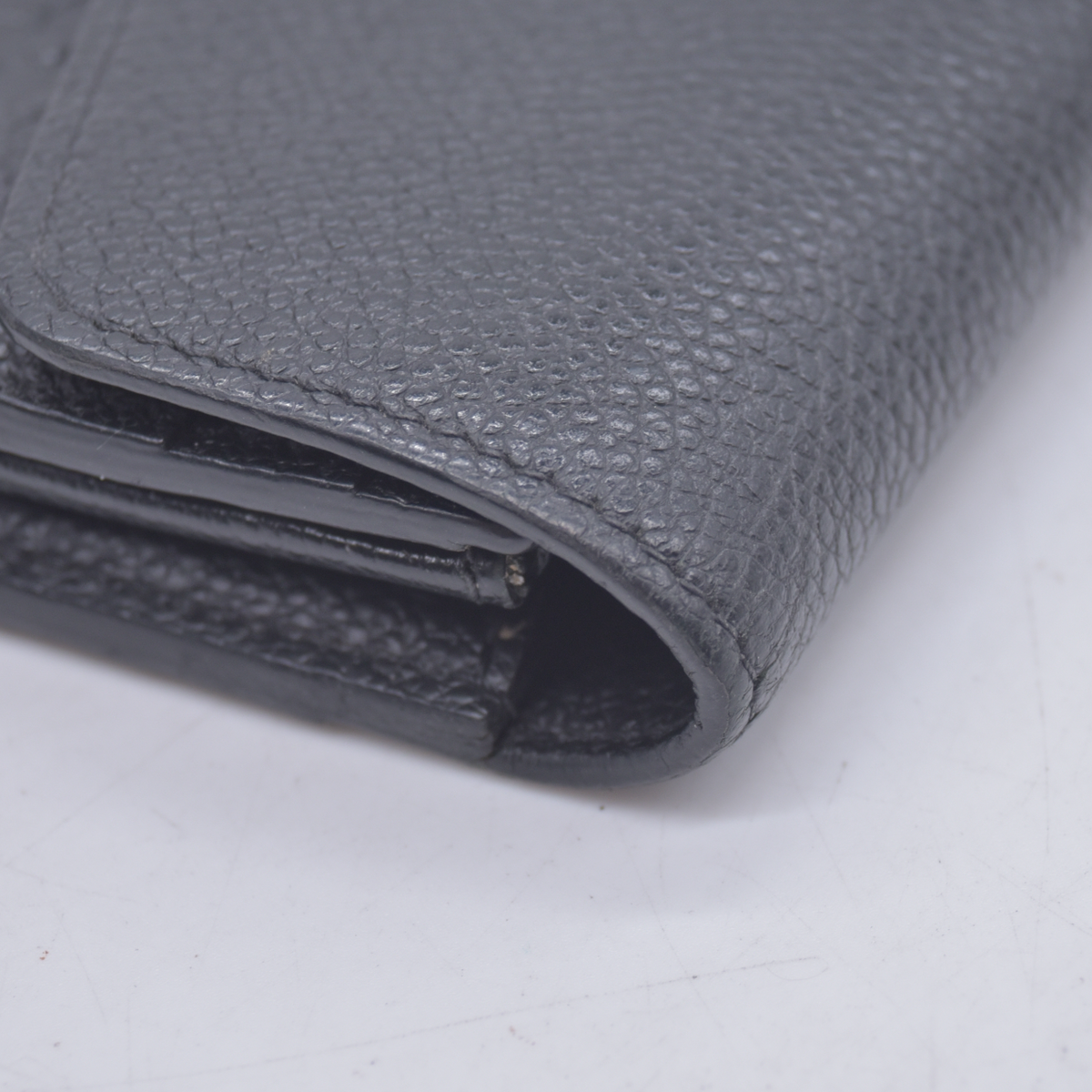 $1060 2019 Louis Vuitton Empreinte Sarah Wallet NM Black CA4129