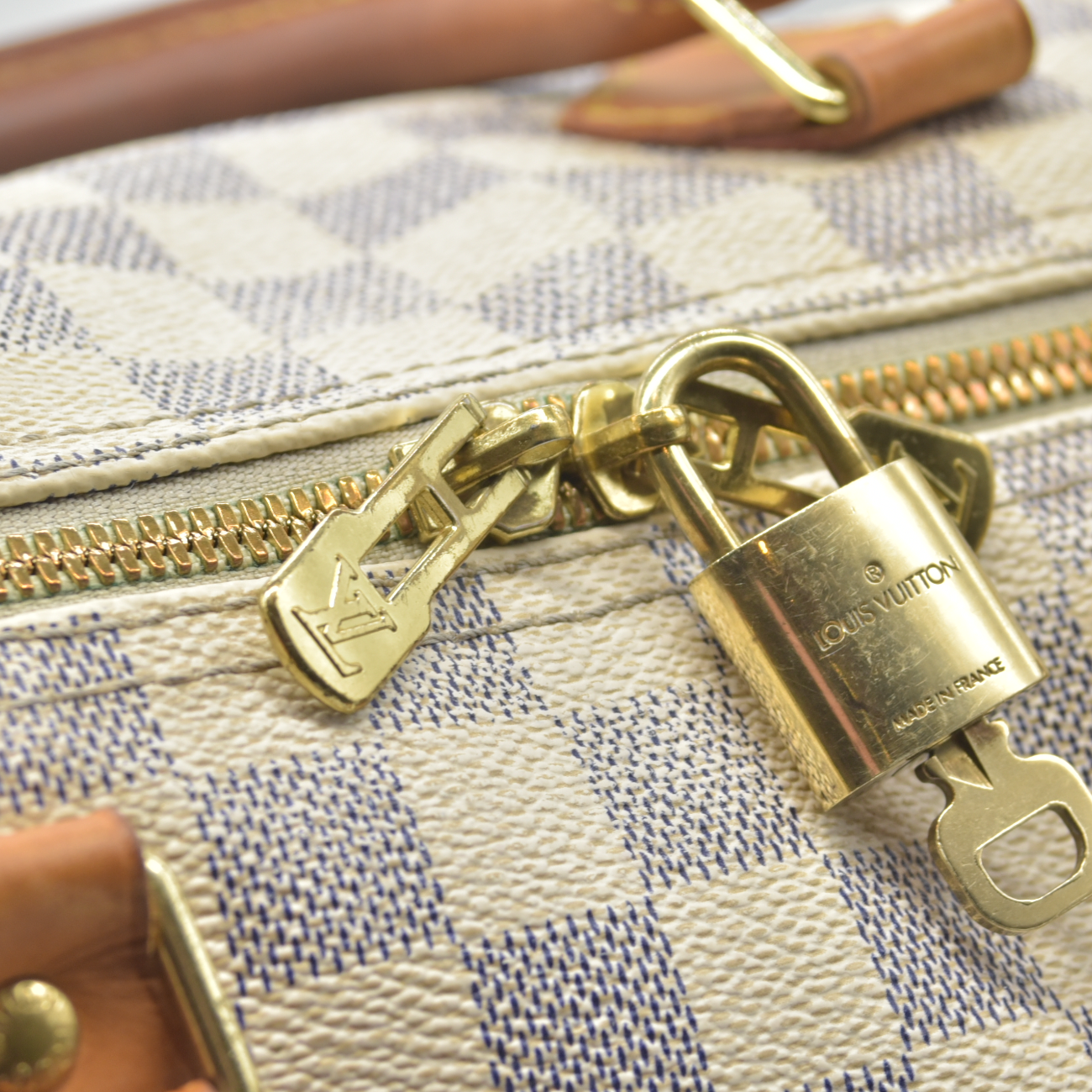 $1980 Louis Vuitton Damier Azur Speedy Bandouliere 30 SD0193 2013