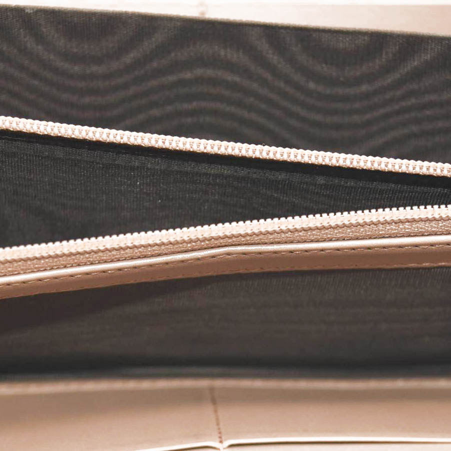 GUCCI Calfskin Matelasse Pearly GG Marmont Zip Around Wallet Porcelain Rose