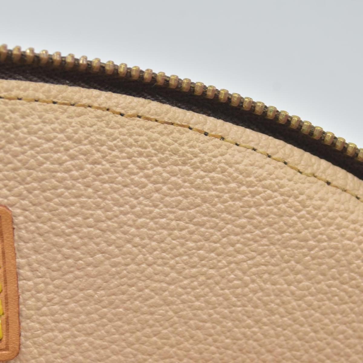 $1040 Louis Vuitton Monogram Trousse Demi Ronde cosmetic pouch CONSIGNMENT