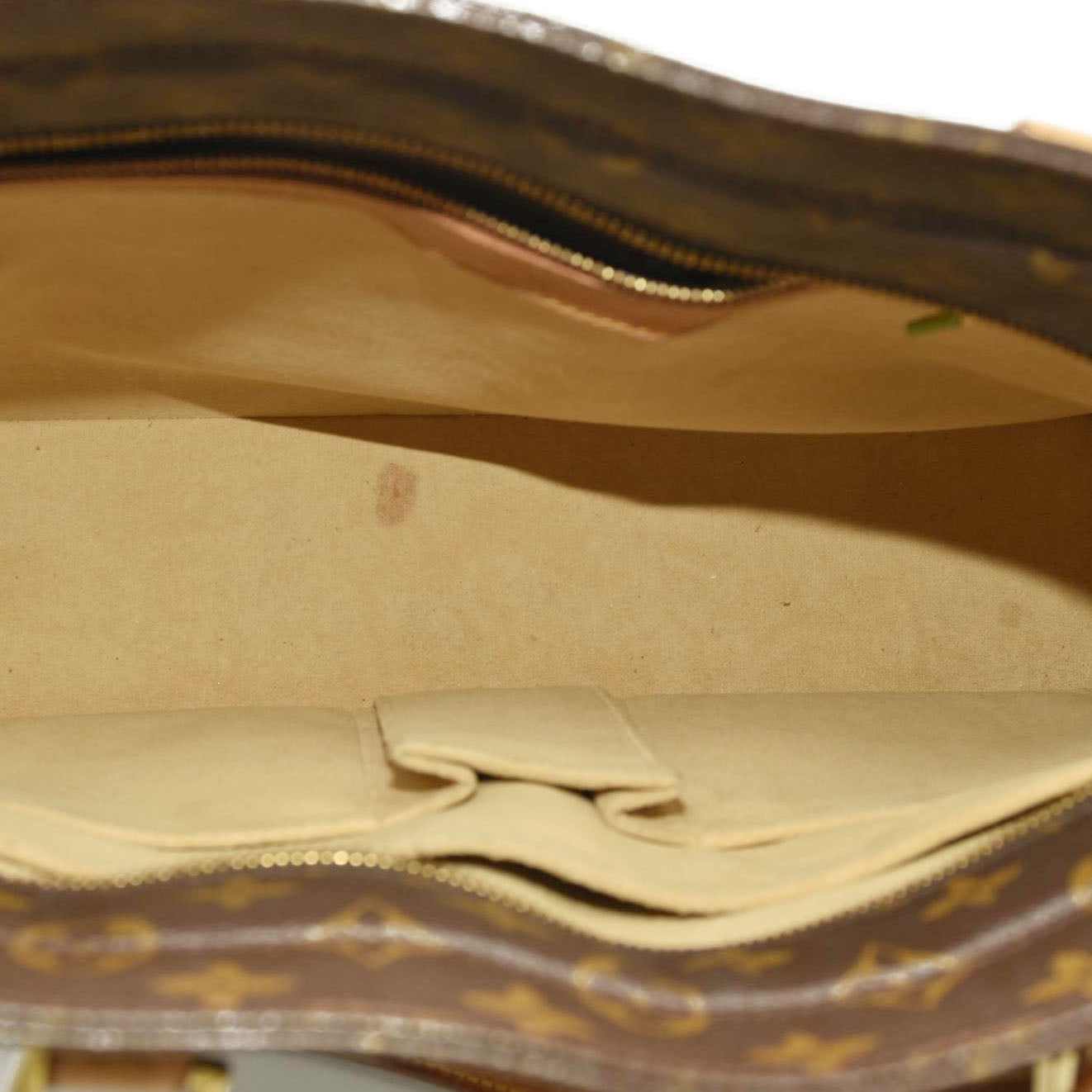 LOUIS VUITTON Monogram Luco LM0021