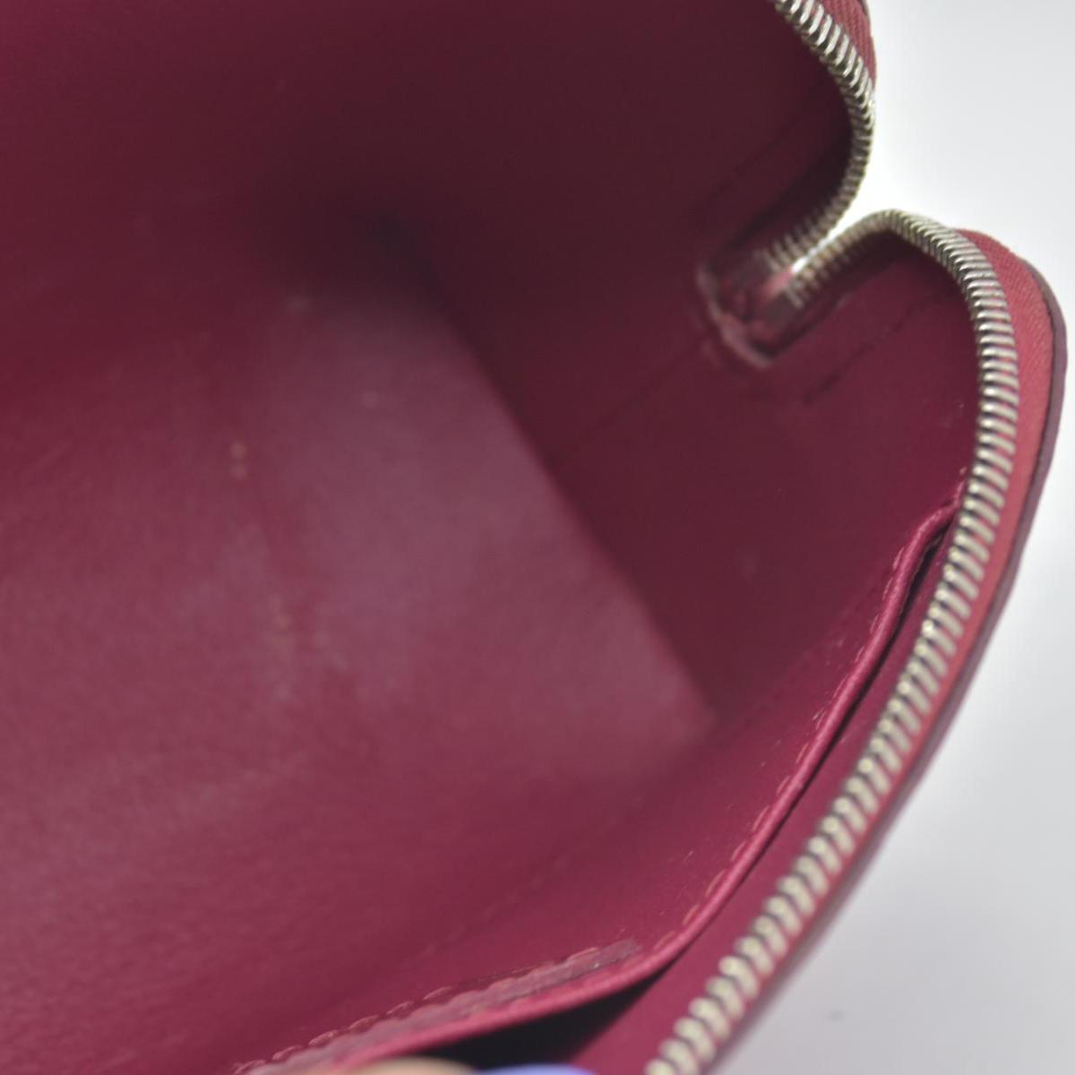 $825 Louis Vuitton Epi Pochette Cosmetic pouch in fuchsia CONSIGNMENT