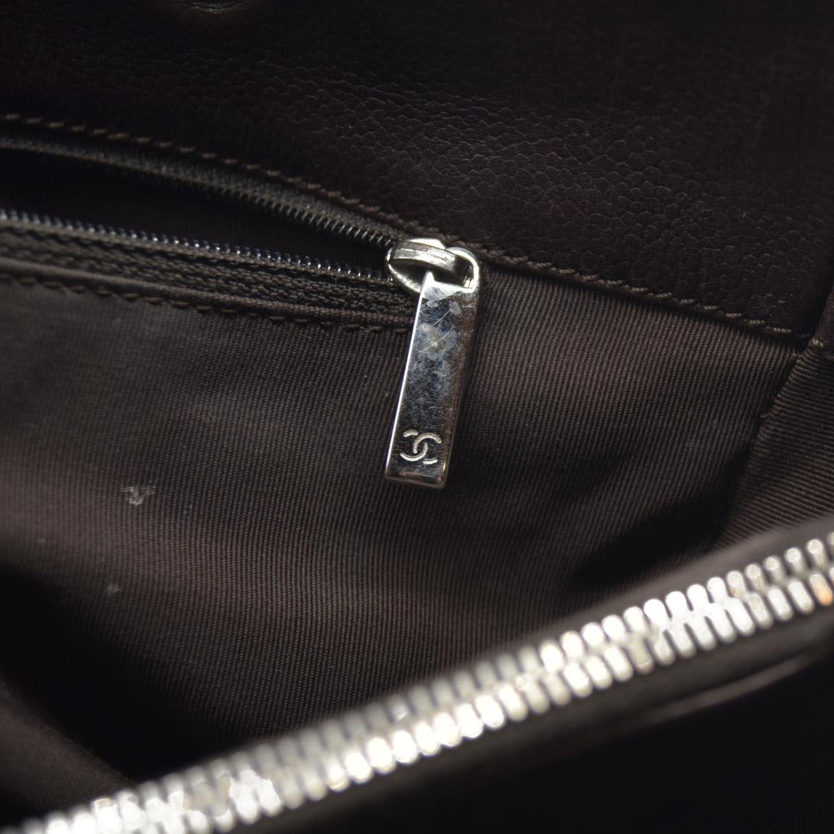 AUCTION $2900 Chanel  Caviar Quilted Grand Shopping Tote GST Brown Silver Hardware 2009