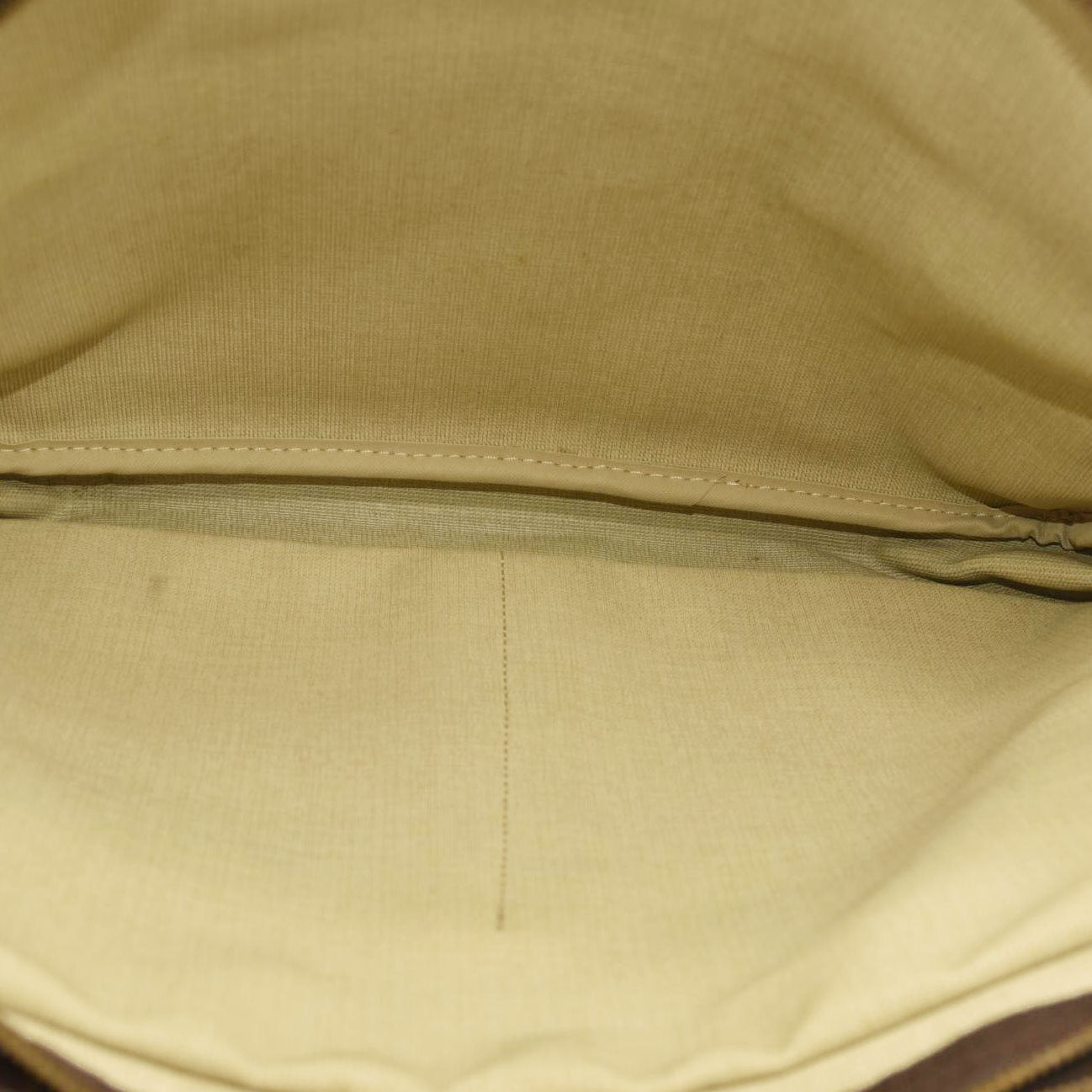 LOUIS VUITTON Monogram Reporter GM  SP0945