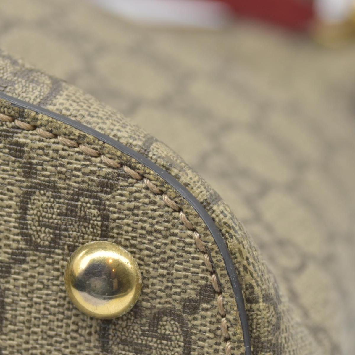 $1980 Gucci GG Supreme Monogram Linea A Hobo Red