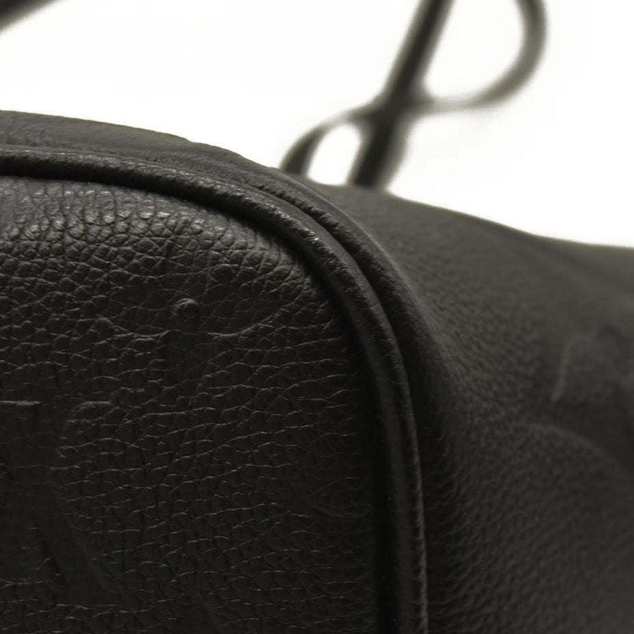 LOUIS VUITTON Empreinte Monogram Giant Neverfull MM Black