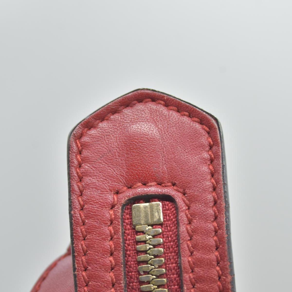 $1980 Gucci GG Supreme Monogram Linea A Hobo Red
