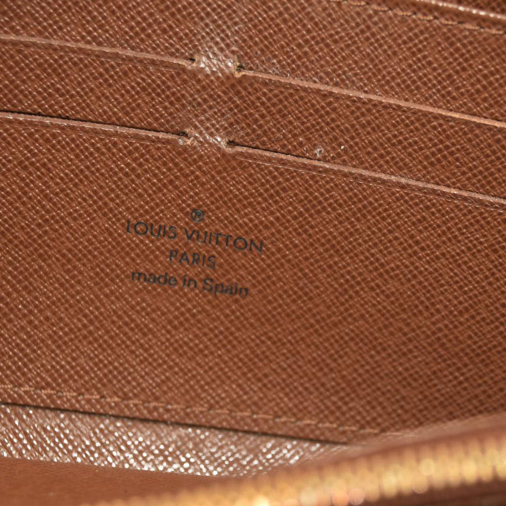 Louis Vuitton  Monogram Zippy Wallet CA2008