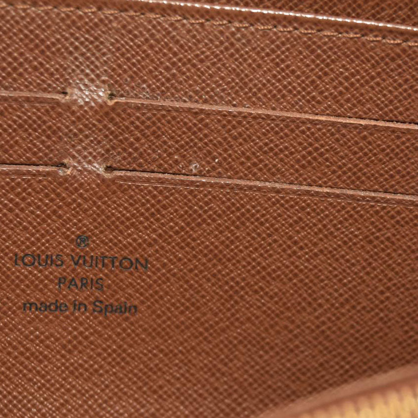 Louis Vuitton  Monogram Zippy Wallet CA2008