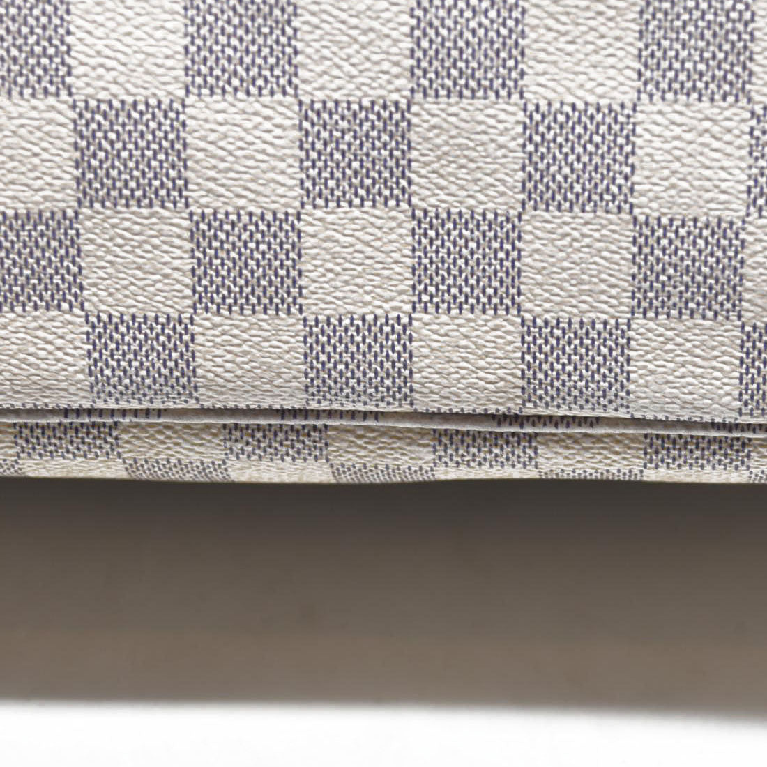 $2240 LOUIS VUITTON Damier Azur Neverfull GM TH5019