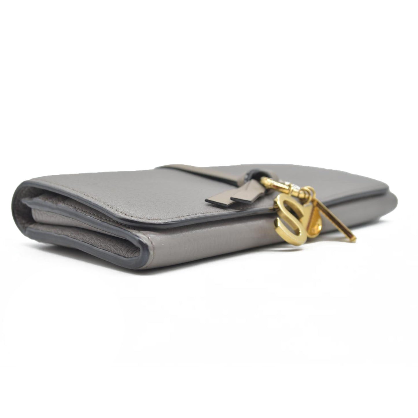 $595 Chloe Alphabet Leather Bifold Long Wallet