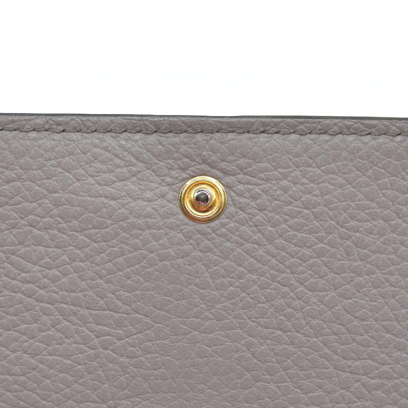 $595 Chloe Alphabet Leather Bifold Long Wallet