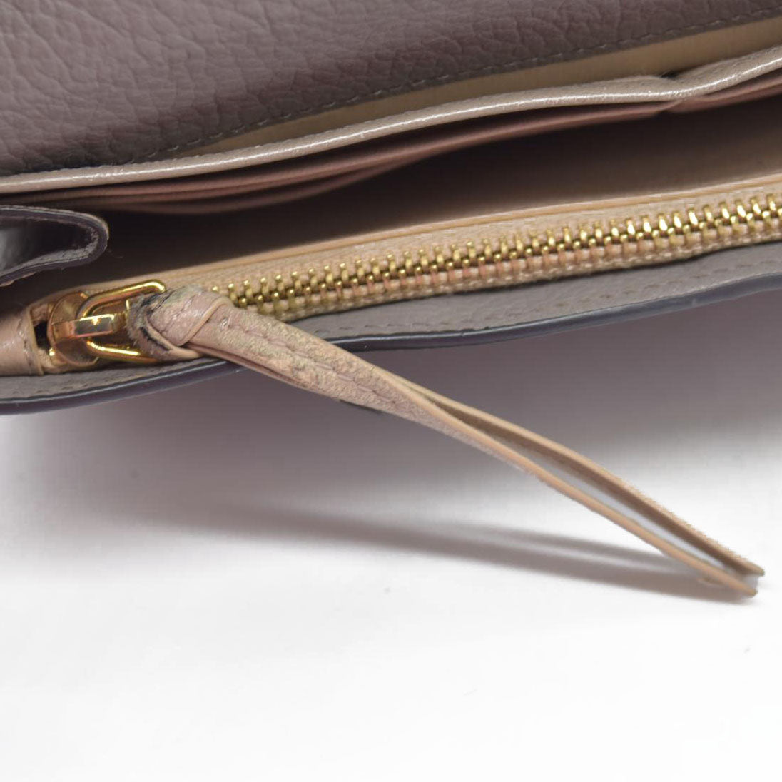 $595 Chloe Alphabet Leather Bifold Long Wallet