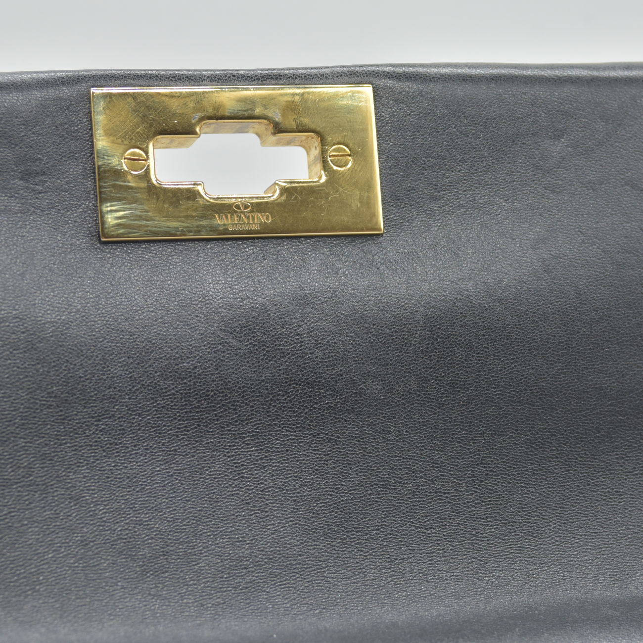 $3550 Valentino Garavani Nappa Large Roman Stud Shoulder Bag Black