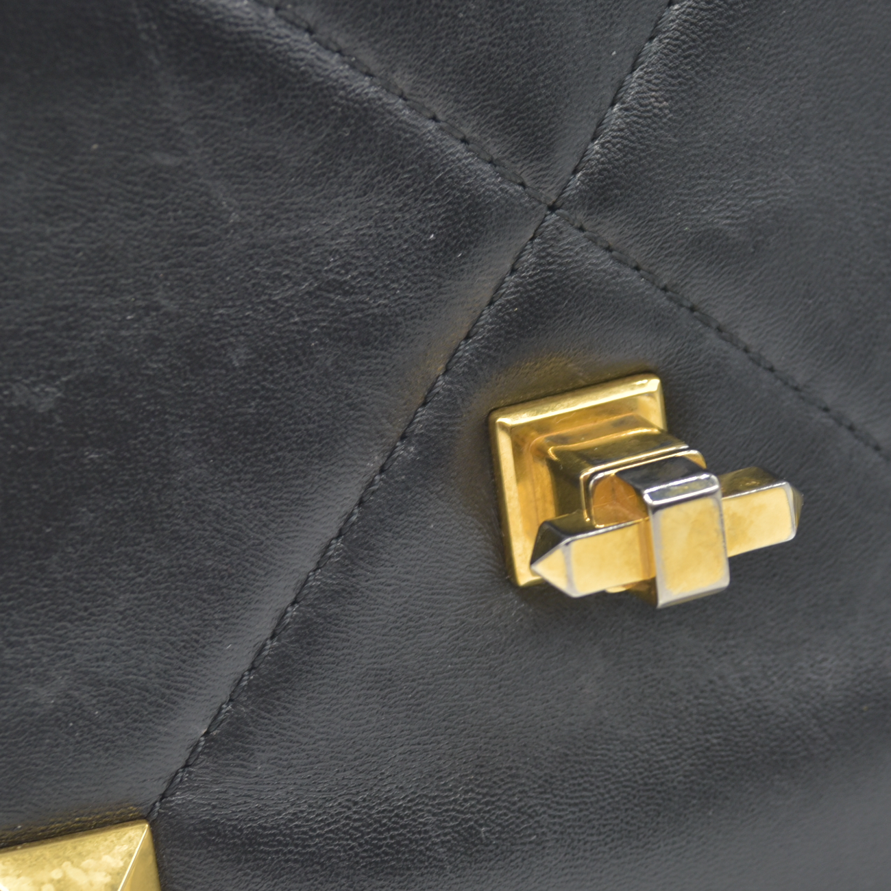 $3550 Valentino Garavani Nappa Large Roman Stud Shoulder Bag Black