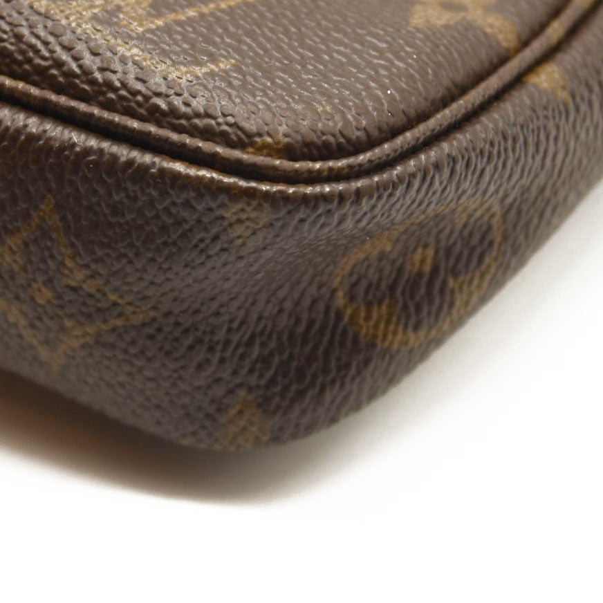 LOUIS VUITTON Monogram Pochette Accessories