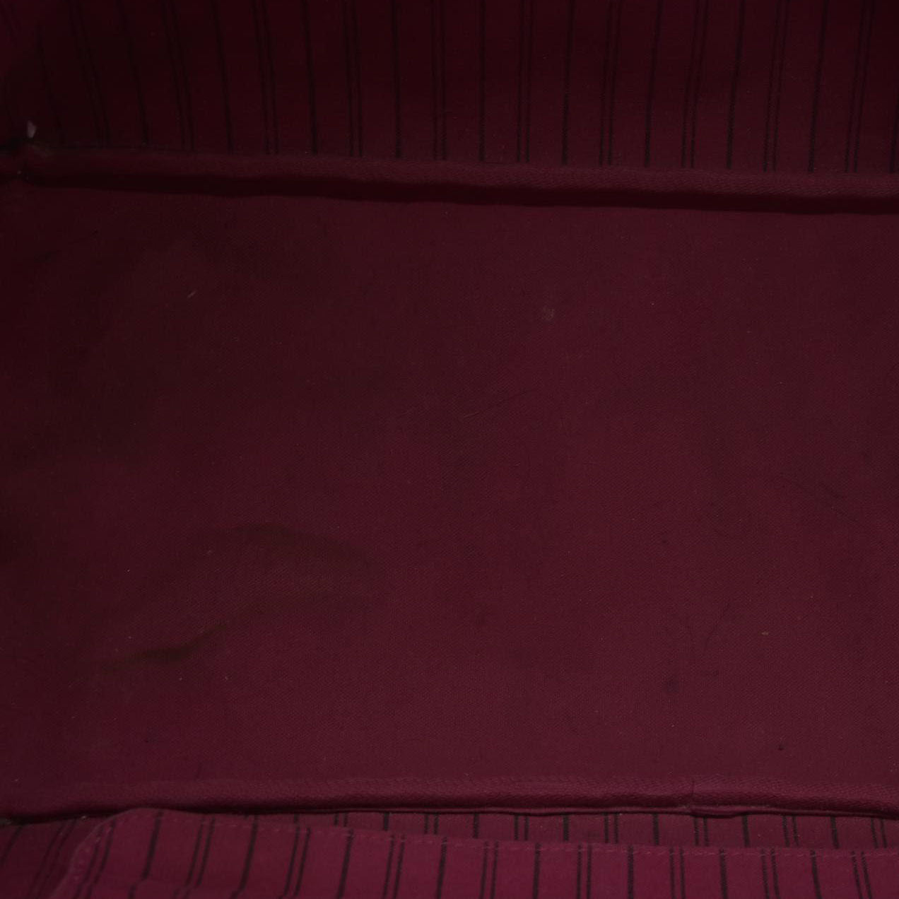 AUCTION $2240 Louis Vuitton  Monogram Neverfull GM Pivoine Pink Interior