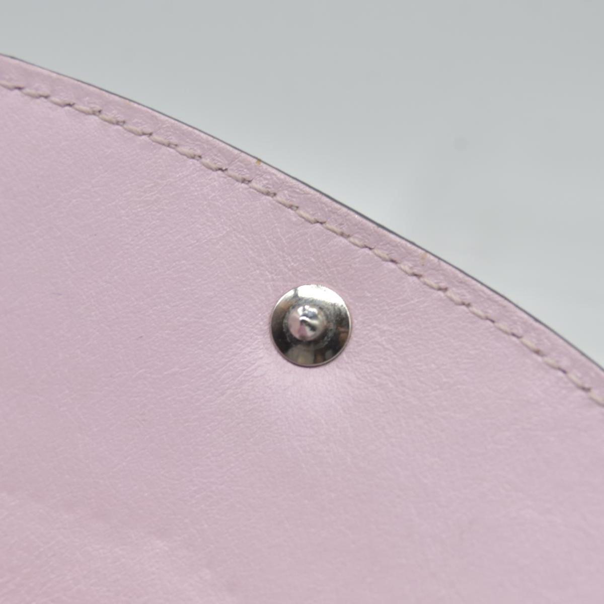 $815 Louis Vuitton Mahina Recto Verso Card Holder Magnolia
