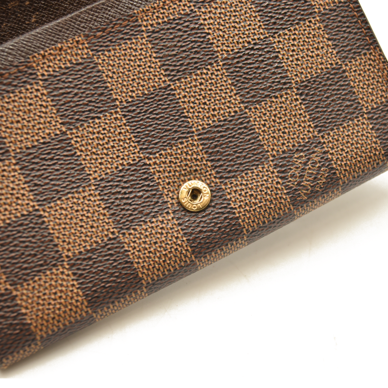 Louis Vuitton  Damier Ebene Porte-Monnaie Billets Tresor Wallet CA0013