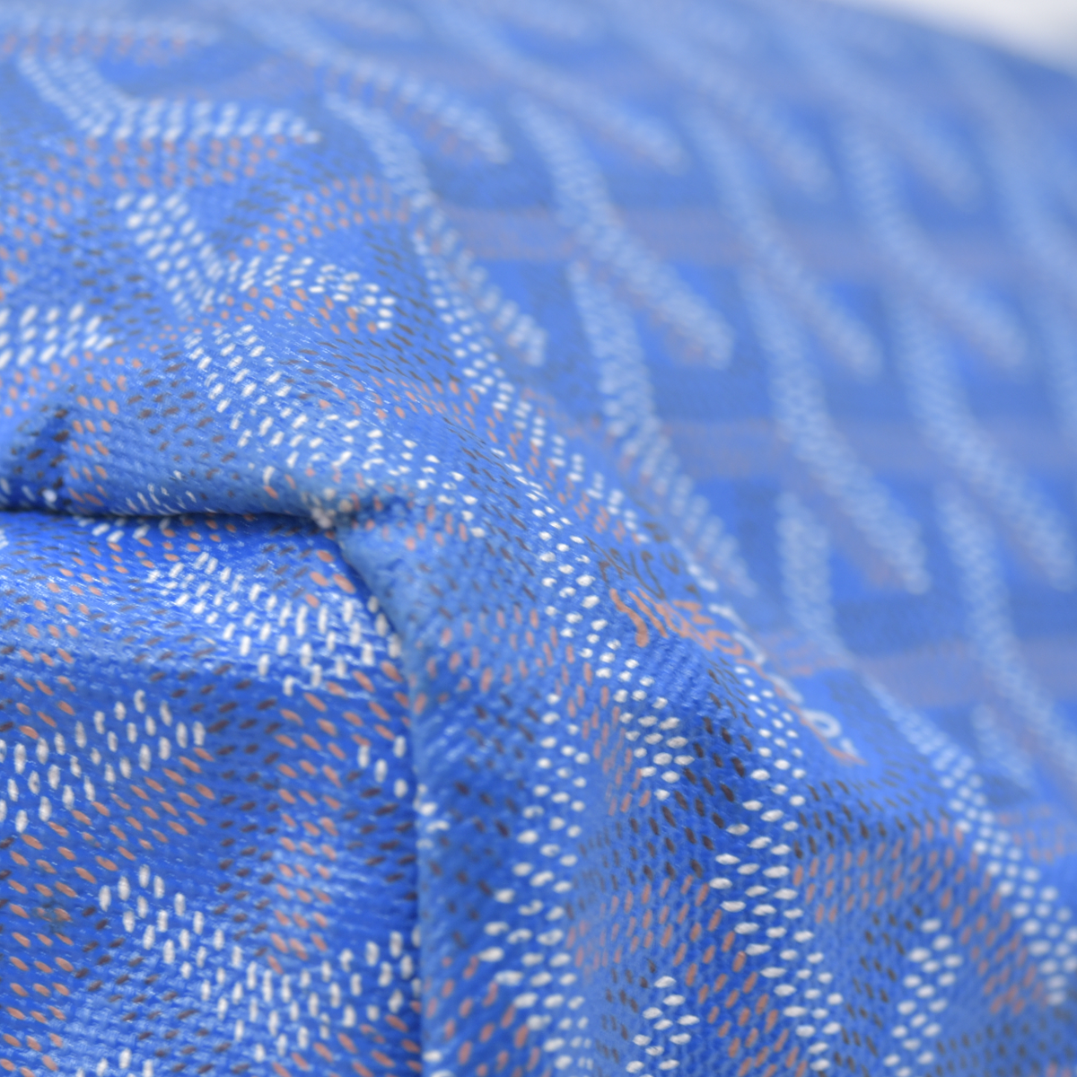 $1890 2015 Goyard Goyardine Saint Louis PM Sky Blue 10021130