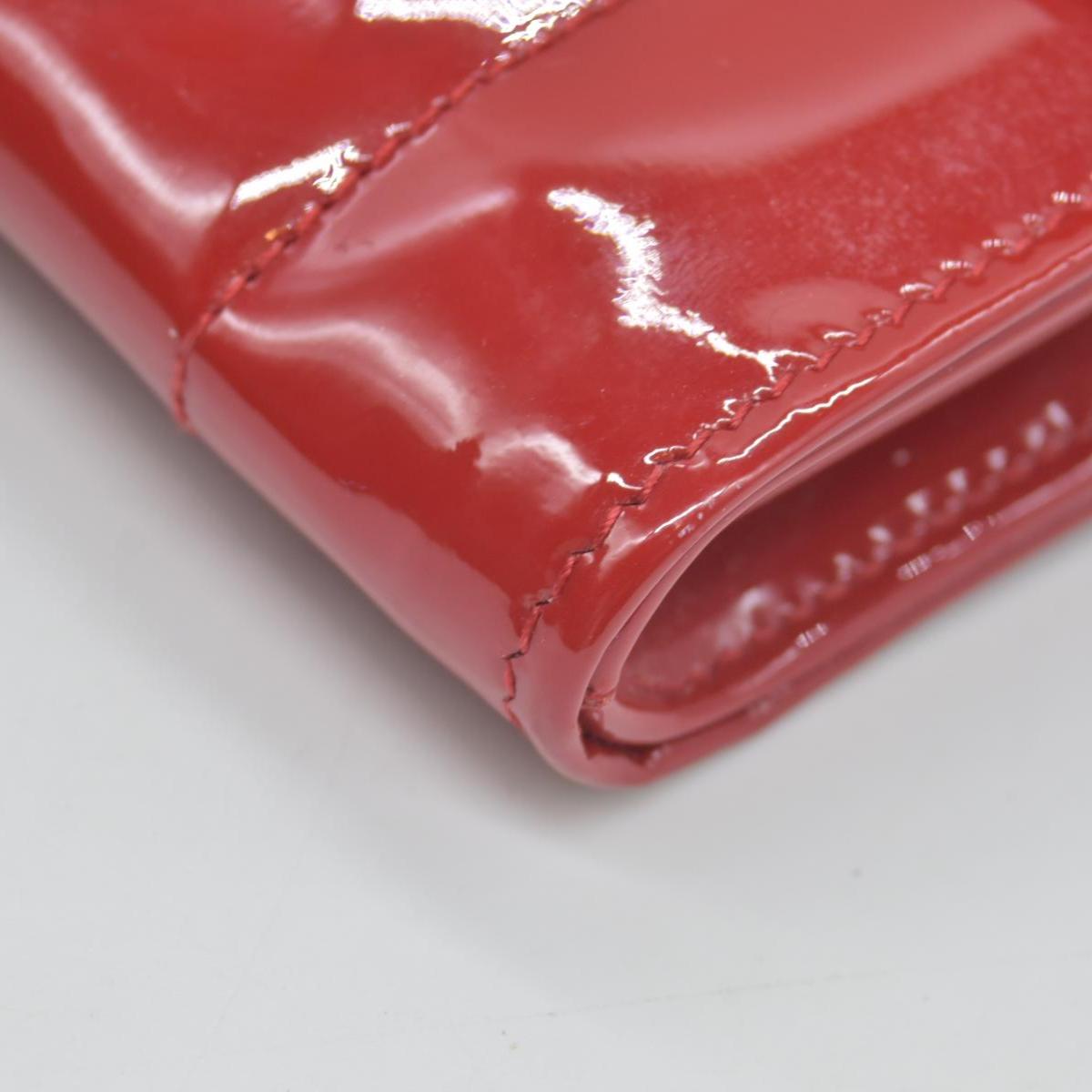 $1950 Saint Laurent  Patent Leather Patent Vicky Crossbody