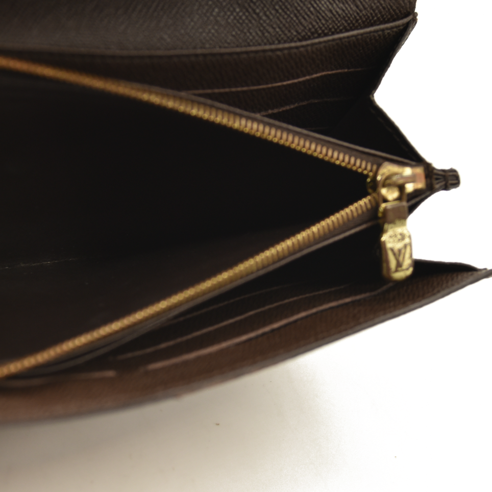 Louis Vuitton  Damier Ebene Sarah Wallet NM CA1114