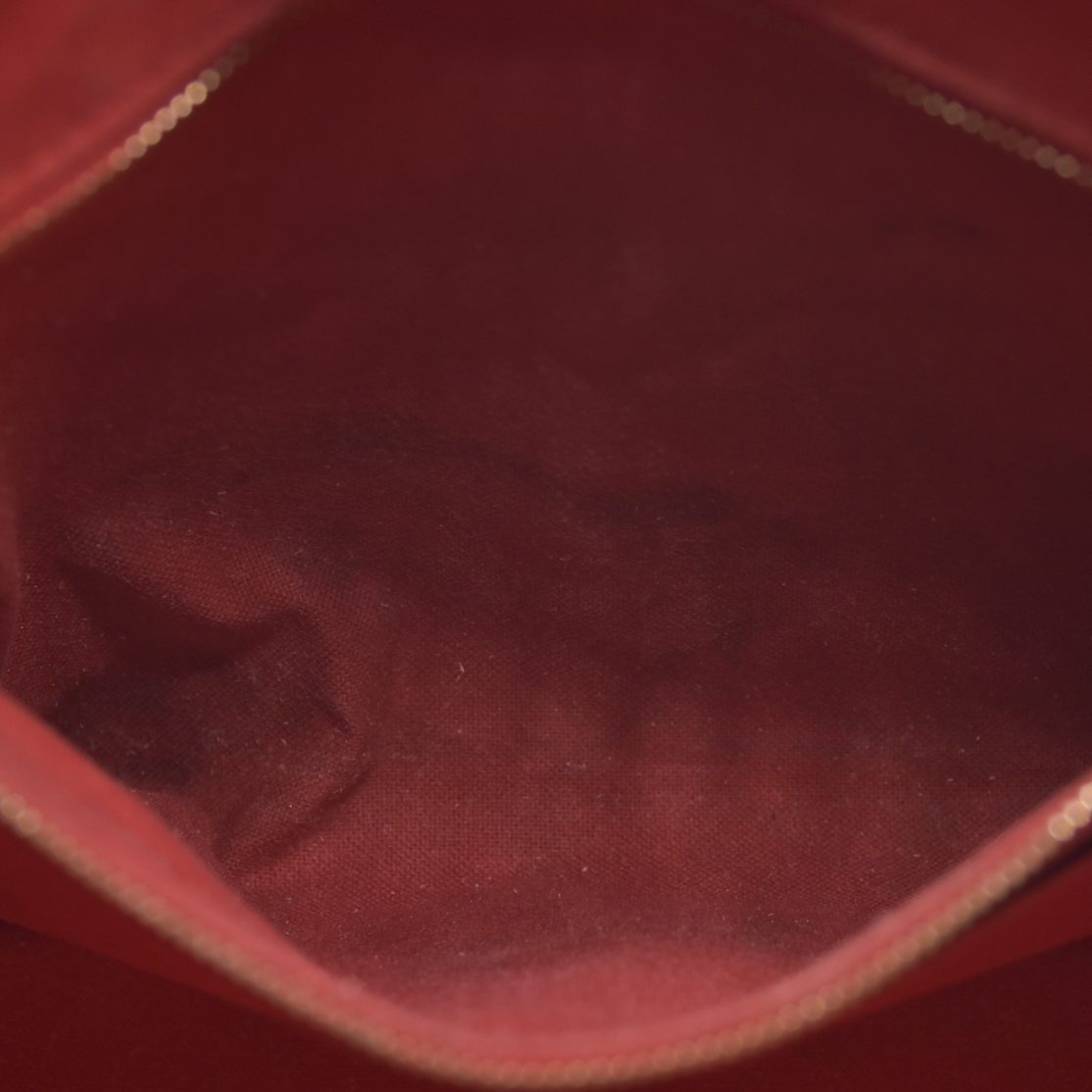 $3300 Louis Vuitton Monogram Reverse Giant OnTheGo MM AUCTION