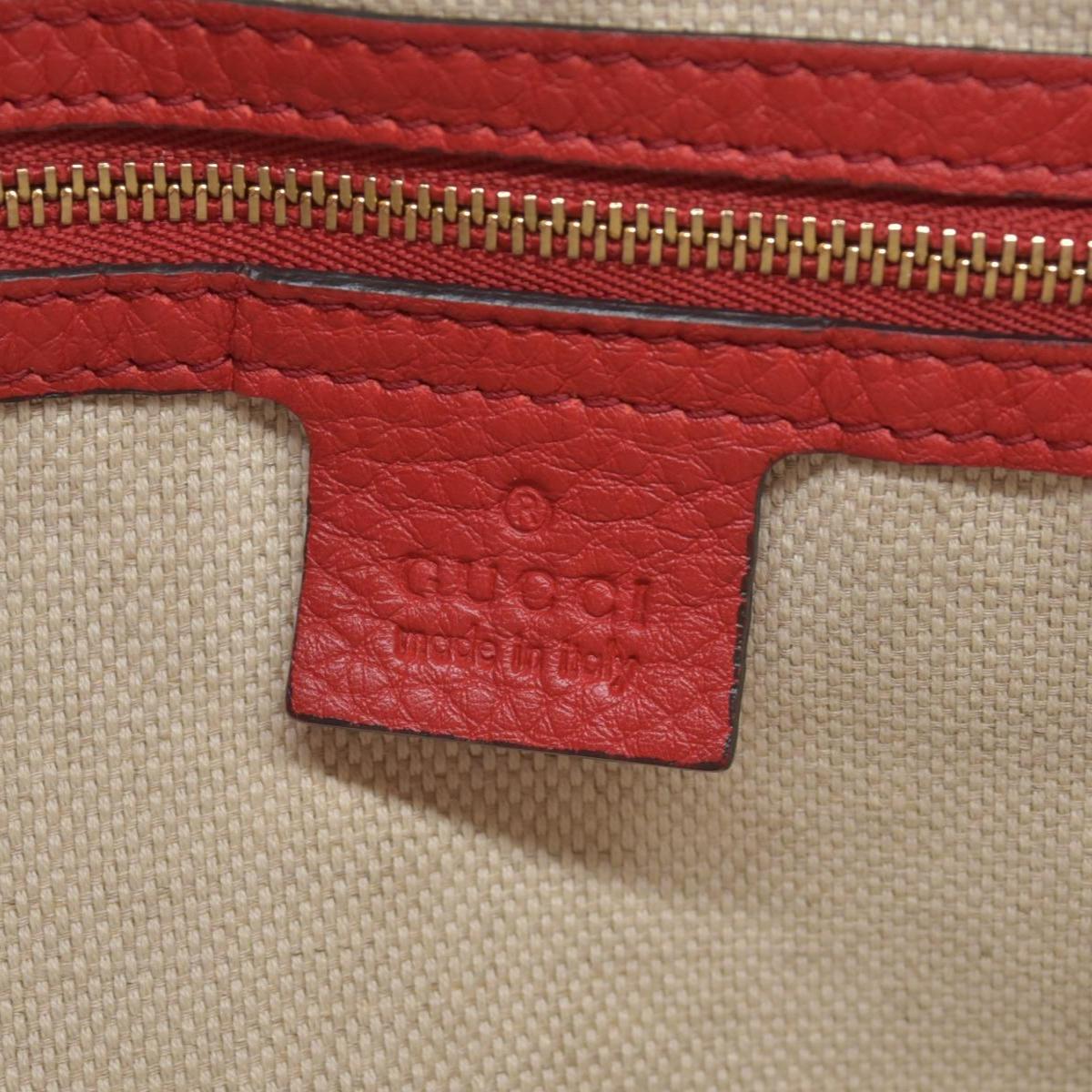 $1980 Gucci  Leather Soho Convertible