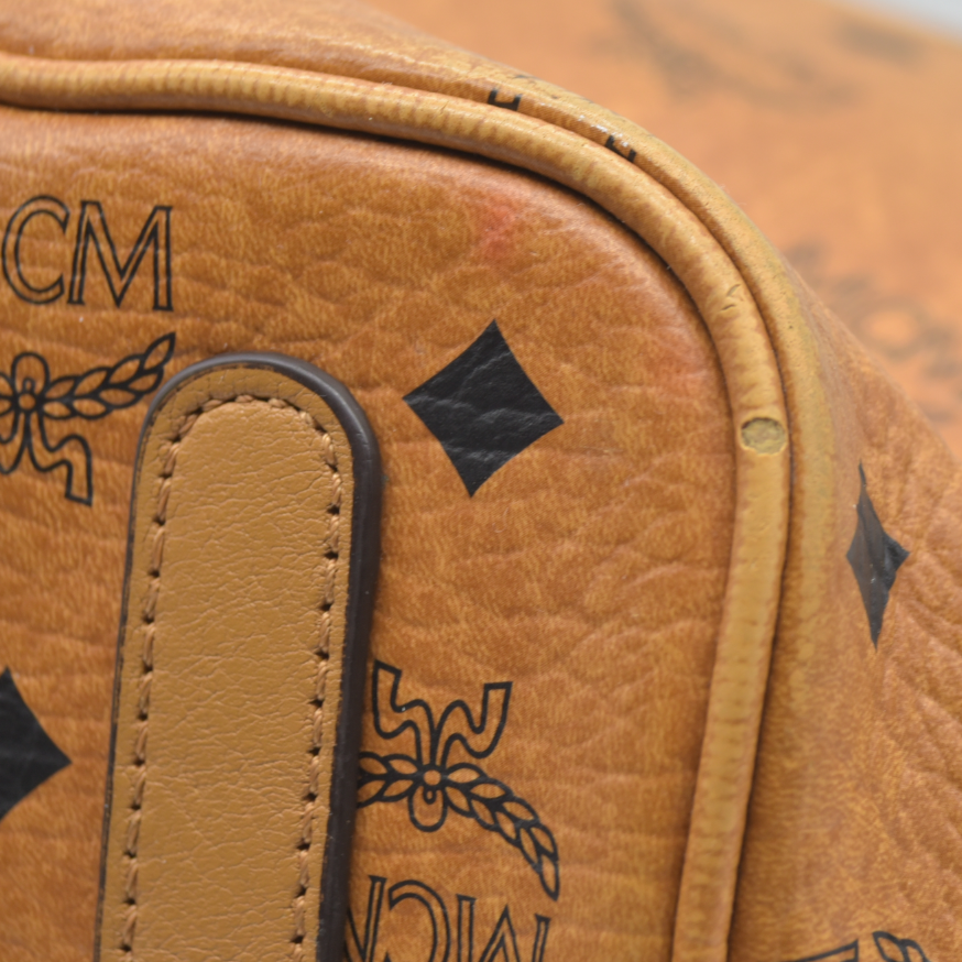 $770 MCM  Visetos Medium Liz Reversible Shopper Tote Cognac AUCTION USED (Copy)