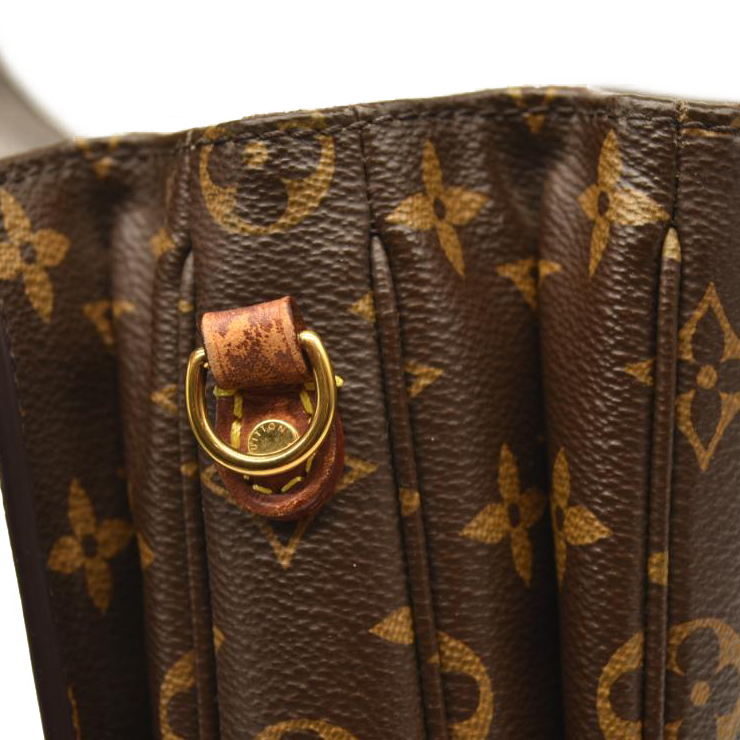 LOUIS VUITTON Monogram Pochette Metis AR1108