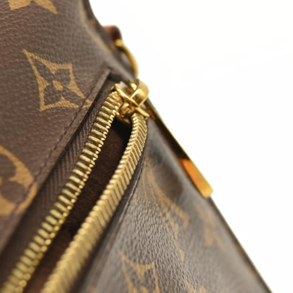 LOUIS VUITTON Monogram Pochette Metis AR1108