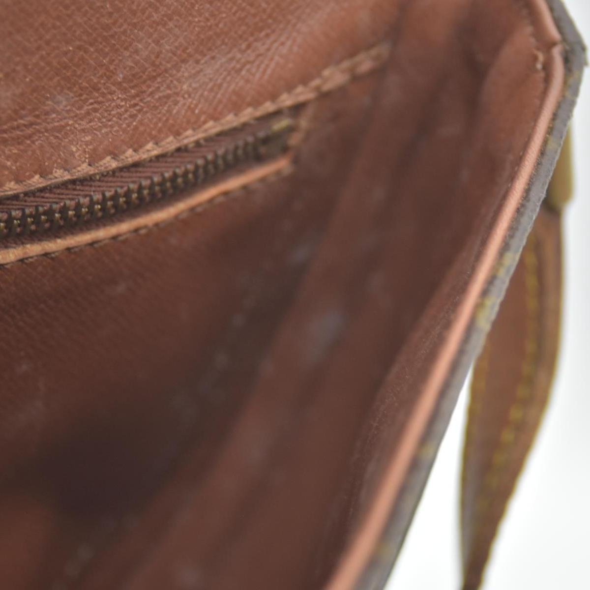 $1060 1986 Louis Vuitton Monogram Chantilly PM 862VI