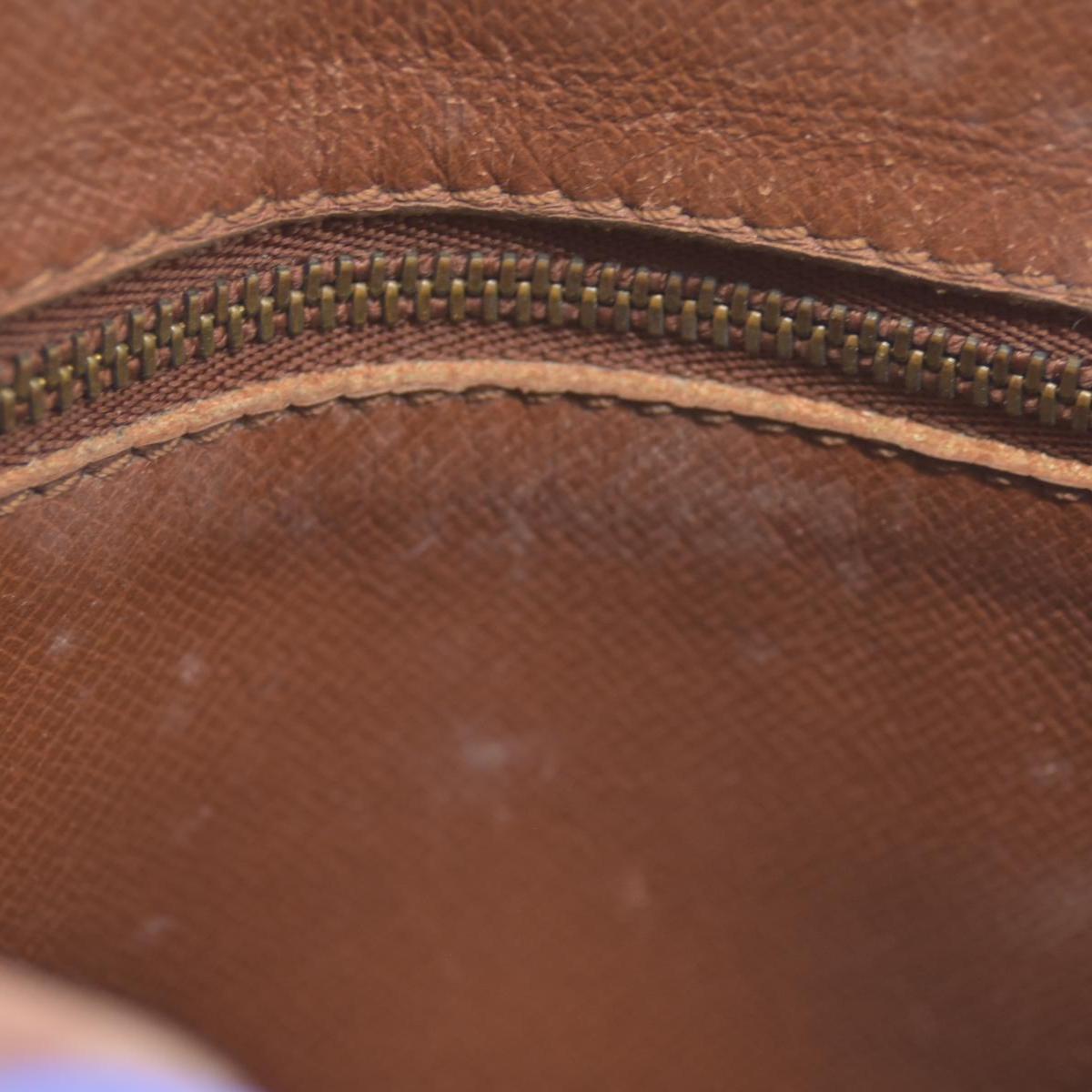 $1060 1986 Louis Vuitton Monogram Chantilly PM 862VI