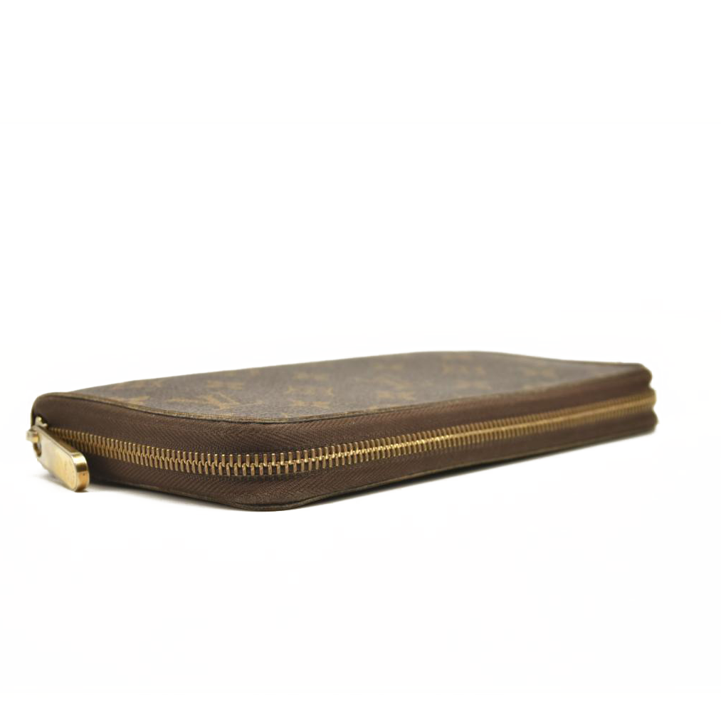 LOUIS VUITTON Monogram Zippy Organizer Wallet VI0076